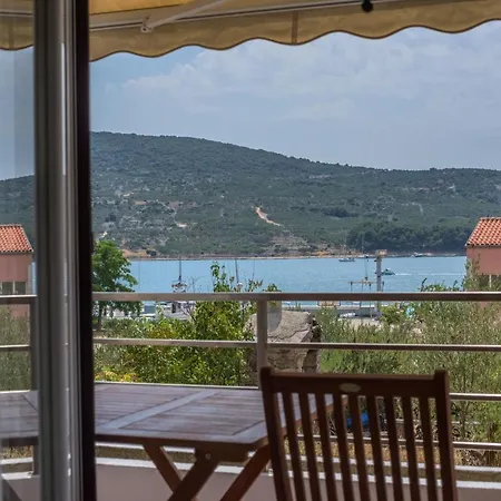 Apartman Marenic Cres